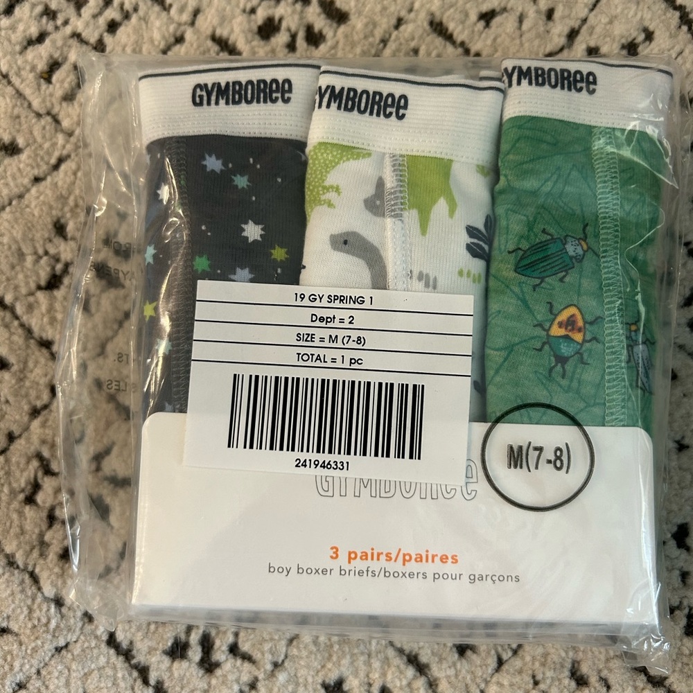 Boys Gymboree boxer briefs size medium (7-8)